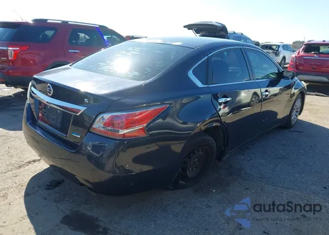 2014 Nissan Altima 2.5 S z USA, uszkodzony, nr VIN 1N4AL3AP6EN388554
